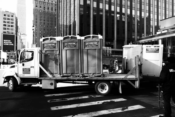 Porta potty delivery and setup in West Lafayette, IN